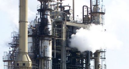 Irak comienza a exportar petróleo por tierra a través de Siria frente al cierre de Ormuz