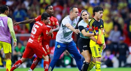 La asistente Karen Díaz es castigada y no recibe designación para la Jornada 16 tras ‘colgarse’ de Alex Zendejas