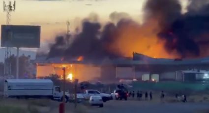 Se incendia bodega de Segalmex en Zacatecas; secretario de Gobierno acusa a productores de provocar el fuego