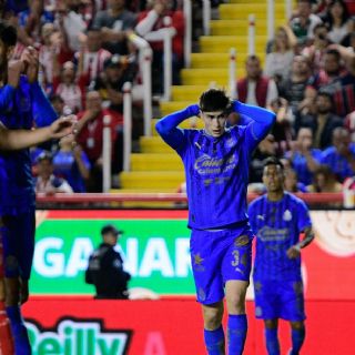 ¡El mejor torneo corto de su historia! Chivas empata ante Necaxa, pero consigue llegar a 35 puntos