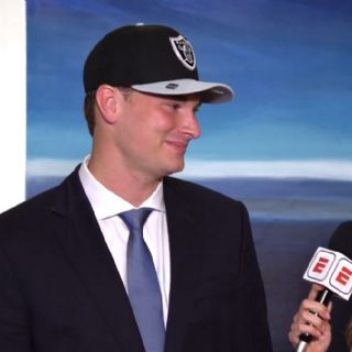 Fernando Mendoza, QB de ascendencia cubana, es elegido por los Raiders como el número 1 del Draft