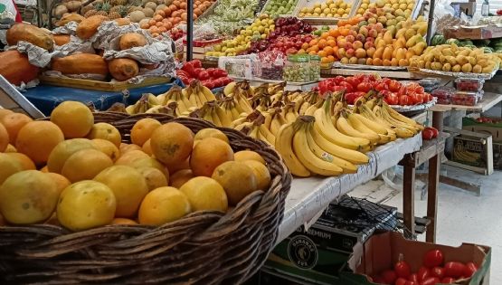 Inflación en México se modera ligeramente en la primera quincena de abril: llega a 4.53%