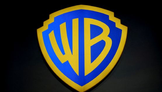 Junta de accionistas de Warner Bros aprueba la fusión con Paramount pese a rechazo de artistas de Hollywood