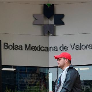 Peso y bolsa repuntan, pero cierran la semana con pérdidas por tensión en Medio Oriente