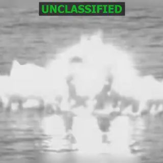 EU destruye embarcación ligada al narcotráfico en el Pacífico; hay dos muertos