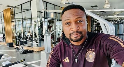 Exfutbolista de Nigeria de 40 años fallece de un presunto infarto tras desplomarse en el campo en un amistoso