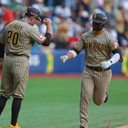 ¡Qué Padre! San Diego remonta y se impone a Arizona en vibrante partido de la México City Series de la MLB