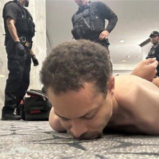 Trump difunde imágenes de la persecución y la detención del tirador en cena de corresponsales