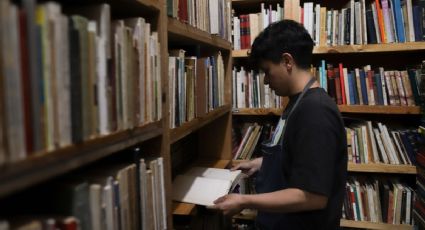 Biblioterapia: diversos países recomiendan leer libros para mejorar la salud mental