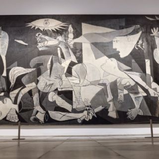 Se cumplen 99 años del ataque a Guernica que Picasso convirtió en símbolo del horror de la guerra