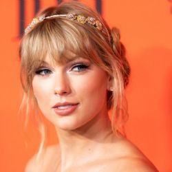 Taylor Swift presenta nuevas solicitudes de registro de marca para blindar su voz e imagen ante la IA