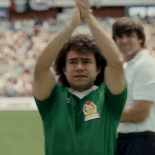 Personaje de Hugo Sánchez en película ‘México 86’ de Netflix desata críticas por “escaso” parecido