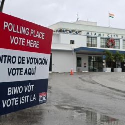 Asamblea Legislativa de Florida aprueba nuevo mapa electoral que favorece a los republicanos