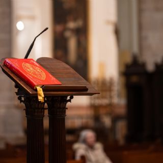 Asesinan al pastor de una iglesia y secuestran a 40 personas durante servicio religioso en Nigeria