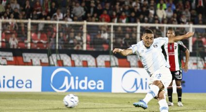 'Pata chueca': Carlos Vinícius, delantero de Gremio, falla tres penaltis consecutivos en la Copa Sudamericana