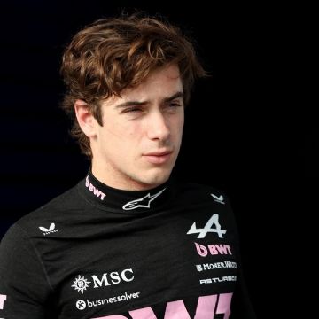 La escudería Alpine lamenta el ciberacoso contra los pilotos Franco Colapinto y Esteban Ocon