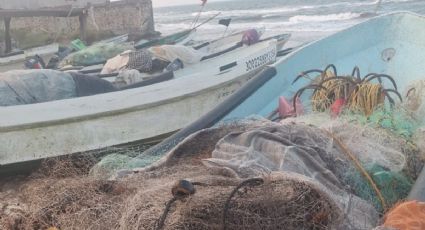 El mar no huele a pescado, apesta a petróleo: derrame obliga a pescadores de Veracruz a dejar la actividad