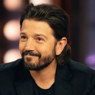 SCJN falla a favor de Diego Luna por uso indebido de su imagen en campaña de whisky