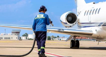 Conflicto en Medio Oriente eleva los precios del combustible y afecta a aerolíneas de EU