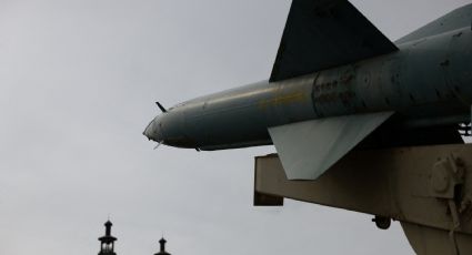 Ejército iraní confirma ataques contra objetivos vinculados a EU en Kuwait y Emiratos Árabes Unidos