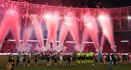 Messi le aplaudió: Marc Anthony canta el Himno de Estados Unidos en el estreno del estadio del Inter Miami