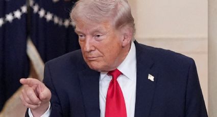 Trump prevé un acuerdo con Irán este lunes; de lo contrario, amaga con "volarlo todo por los aires"