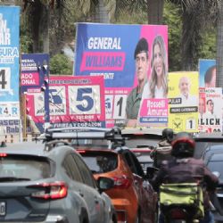 Perú arranca la semana de sus elecciones más complejas: 35 candidatos se disputan la presidencia