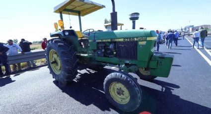 Transportistas y agricultores liberan carretera en Guanajuato tras 24 horas de bloqueo