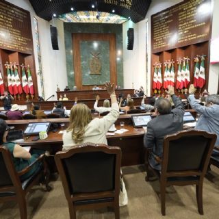 "Plan B" de Sheinbaum alcanza constitucionalidad tras aprobación de 17 congresos estatales