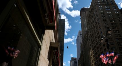 Economía de EU se expande un 2.1% en 2025, cifra inferior a la registrada hace un año