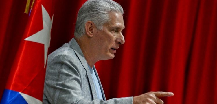 "Hay un pueblo listo para combatir”, dice Díaz-Canel ante una posible agresión de EU