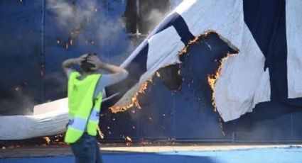Ultras se disfrazan de policías para entrar a un estadio en Croacia y quemarle su manta a la porra local con dispositivos de larga distancia