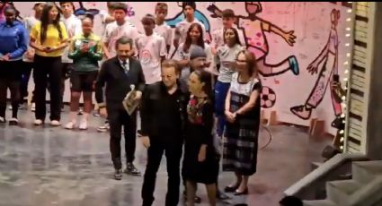U2 sorprende al aparecer junto a Sheinbaum en evento de la Copa Mundial de Futbol de Niños de la Calle en la CDMX