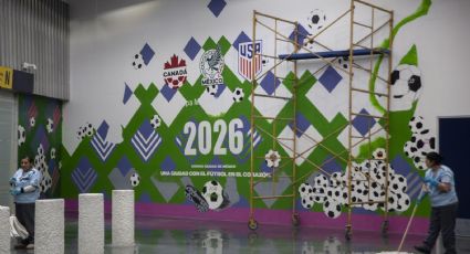 AICM da contrato directo de 400 mil pesos a teniente de fragata para murales mundialistas