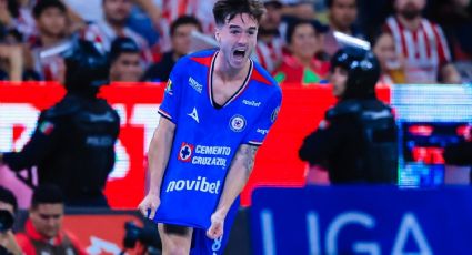 Cruz Azul enmudece al Jalisco, elimina a Chivas con polémica y clasifica a la Final del futbol mexicano