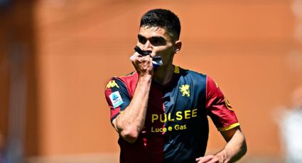 El mexicano Johan Vásquez marca gol con el Genoa en la derrota frente al Milan; Santiago Giménez fue titular