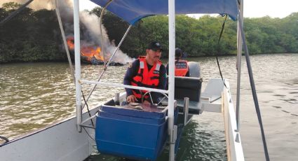 Se incendia yate en Veracruz y deja dos lesionados; reportan que era de un diputado morenista, pero él dice que sólo estaba cerca de ahí