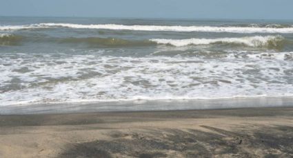 Restaurante colapsa en la costa de una playa en Matamoros, Tamaulipas