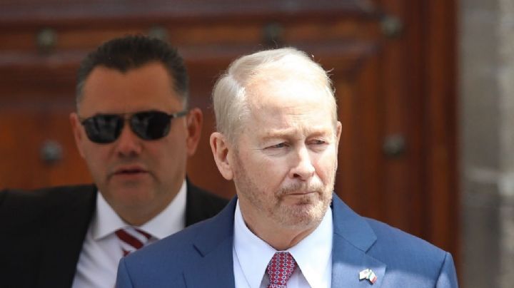 Ronald Johnson presume extradiciones y operativos contra los cárteles en su primer año como embajador en México