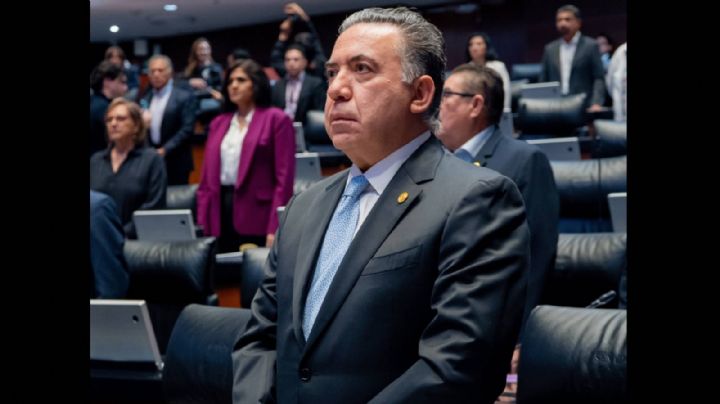 En menos de 24 horas de haber solicitado licencia, Enrique Inzunza se reincorpora este viernes al Senado