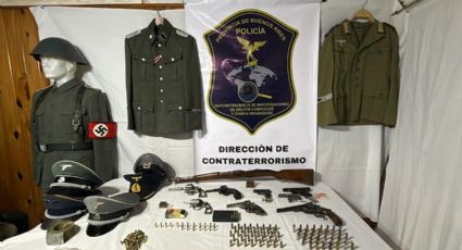 Incautan arsenal y memorabilia nazi en una casa en Argentina; detienen al hombre que las vendía