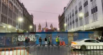 Amanece blindado el Zócalo de la CDMX mientras aficionados esperan ingresar al Fan Fest del Mundial