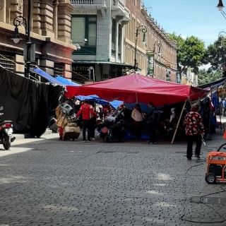 Menos maestros de la CNTE, pero persisten bloqueos en el Centro Histórico de la Ciudad de México