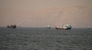 Aumenta el tránsito de petróleo por el estrecho de Ormuz tras firma de acuerdo entre EU e Irán
