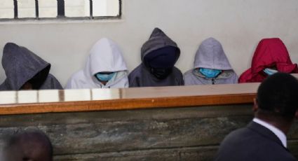 Comparecen ante el tribunal nueve estudiantes acusadas de incendiar una escuela en Kenia