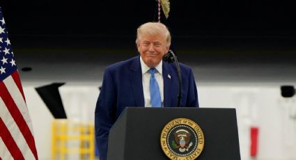 "No causen problemas o volveremos a atacar con mucha fuerza", advierte Trump a Irán en medio de negociaciones en Suiza