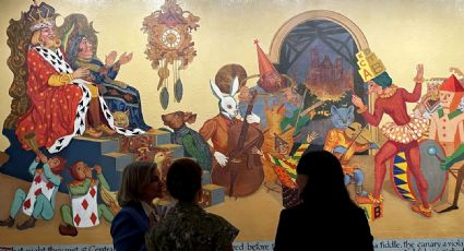 Mural de "Alicia en el país de las maravillas" recuerda que el arte puede contribuir a la salud