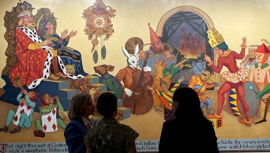 Mural de "Alicia en el país de las maravillas" recuerda que el arte puede contribuir a la salud