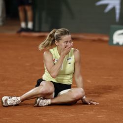 ¡Histórica! La polaca Maja Chwalinska es la primera tenista que llega a la Final de Roland Garros tras jugar la fase previa