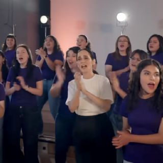 Julieta Venegas desactiva comentarios en YouTube por críticas a la canción ‘La niña futbolista’